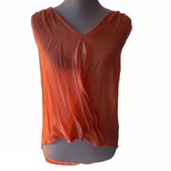 🆕 About a Girl Coral Top size M - Picture 1 of 6